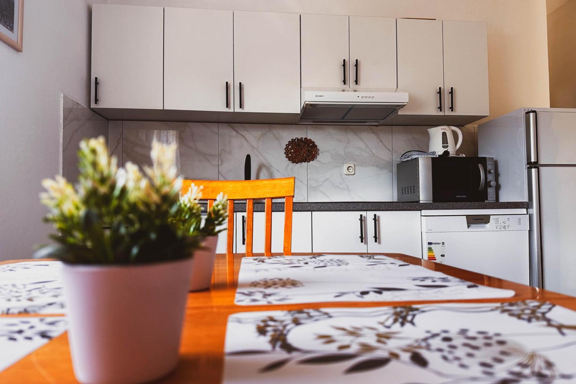 Apartmani Trupeljak Mandre Exterior foto
